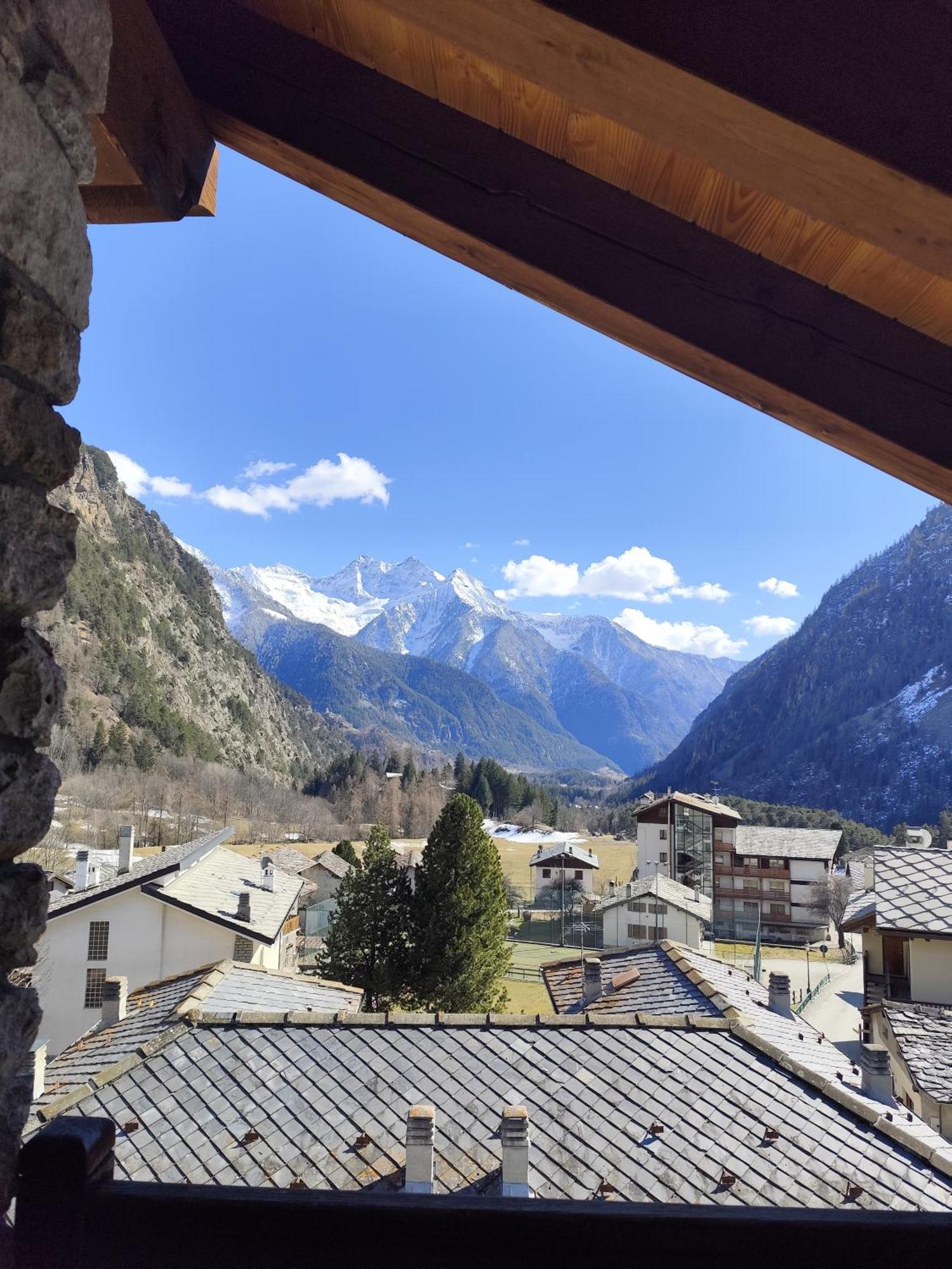Valley Vacanze Брюссон Экстерьер фото